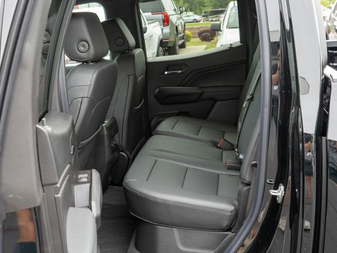 New 2026 GMC Canyon Elevation RWD image 19
