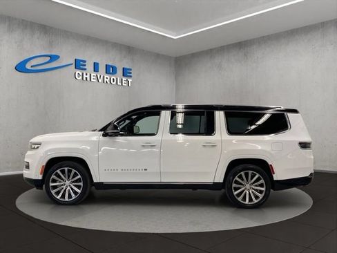Used 2023 Jeep Grand Wagoneer L Series II AWD/4WD image 12