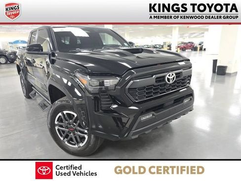 Certified 2024 Toyota Tacoma TRD Sport w/ TRD Sport Upgrade Package AWD/4WD image 3