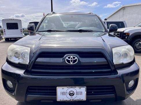Used 2006 Toyota 4Runner Limited image 3