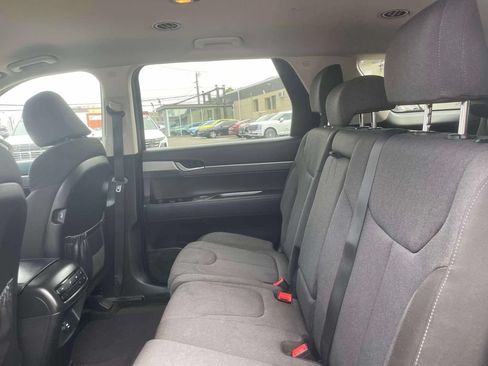 Used 2020 Hyundai Palisade SE FWD image 12