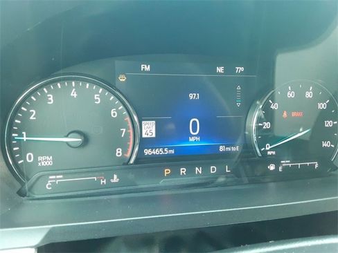 Used 2022 Ford Explorer XLT w/ Equipment Group 202A image 25