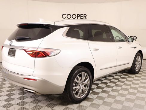 Used 2023 Buick Enclave Premium w/ Experience Buick Package FWD image 22