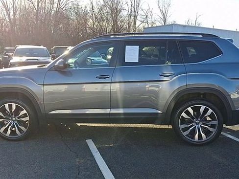 Used 2022 Volkswagen Atlas SE image 5