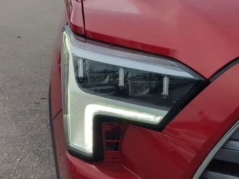 Used 2023 Toyota Sequoia Limited image 10