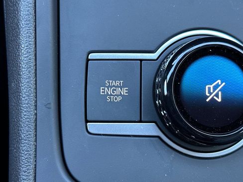 New 2026 Volkswagen Tiguan SE R-Line image 21