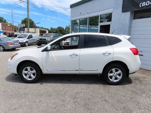 Used 2013 Nissan Rogue S w/ Special Edition Pkg AWD/4WD image 8