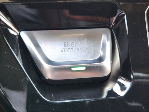 Certified 2024 GMC Sierra 2500 Denali Ultimate image 22