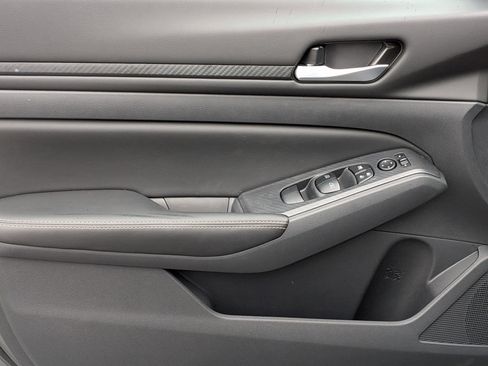 New 2025 Nissan Altima 2.5 SV image 12