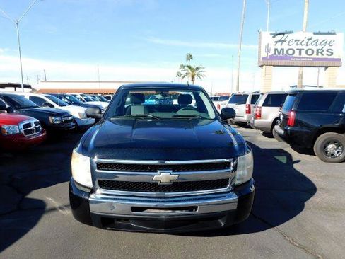 Used 2009 Chevrolet Silverado 1500 W/T w/ LS Package image 2