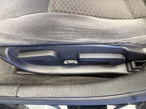 Used 2013 Chevrolet Impala LT w/ LT Sunroof Package FWD image 13