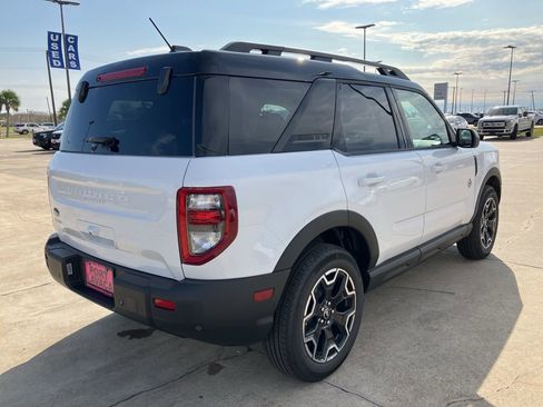 New 2025 Ford Bronco Sport Outer Banks image 7