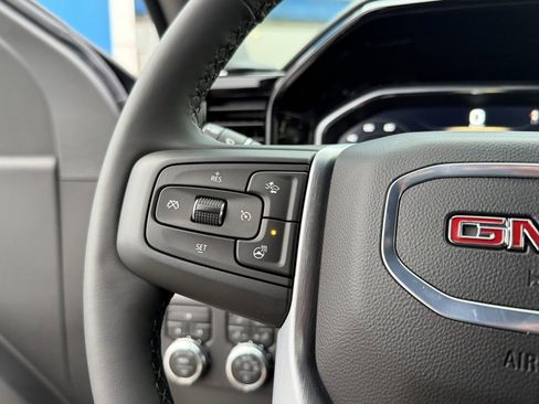 New 2026 GMC Sierra 3500 SLE image 21