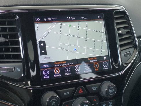 Used 2019 Jeep Grand Cherokee Trailhawk AWD/4WD image 43