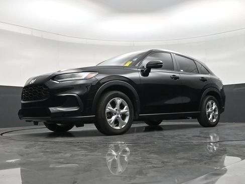 Used 2025 Honda HR-V LX image 19