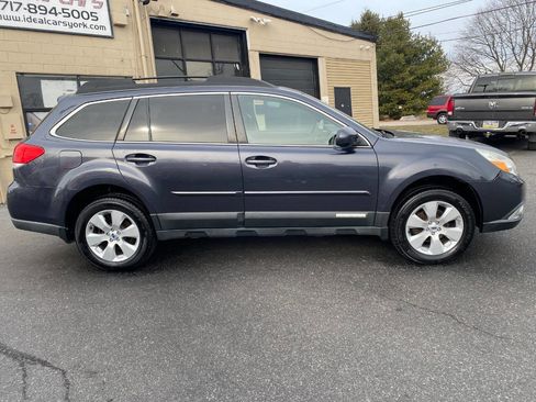 Used 2012 Subaru Outback 2.5i Limited image 2