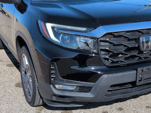 Used 2023 Honda Passport EX-L image 10