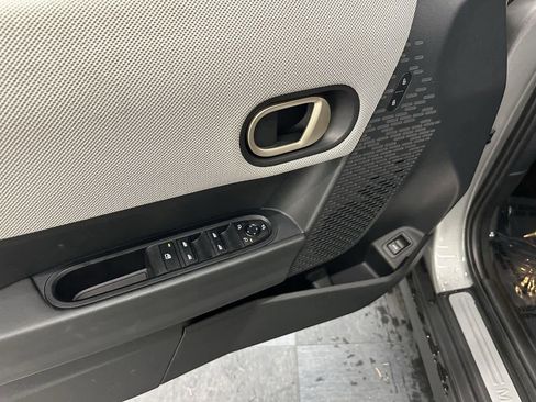 Certified 2025 MINI Cooper S image 15