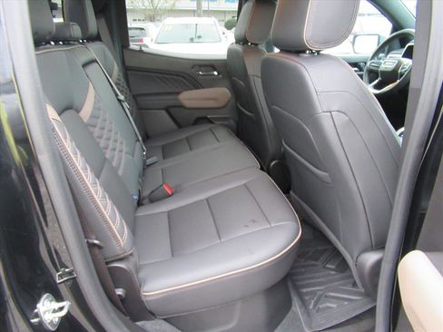 Used 2024 GMC Canyon Denali w/ LPO, Denali Black Edition image 29