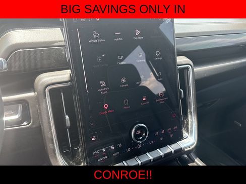 Used 2025 GMC Yukon Elevation w/ Elevation Premium Package AWD/4WD image 20