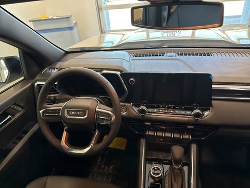 New 2026 GMC Canyon Elevation w/ Convenience Package image 34