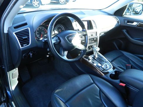 Used 2013 Audi Q5 2.0T Premium Plus image 11