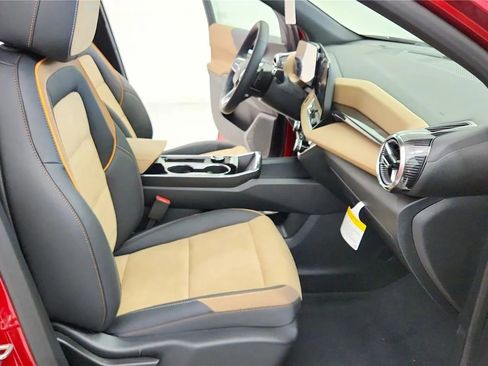 New 2026 Chevrolet Equinox ACTIV image 35