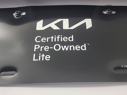 Used 2025 Kia Telluride S AWD/4WD image 9
