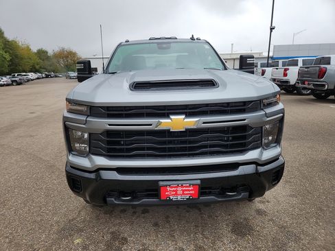 New 2026 Chevrolet Silverado 2500 Custom image 3