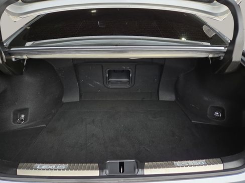 Used 2023 Lexus ES 350 w/ Premium Package FWD image 13