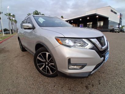 Used 2018 Nissan Rogue SL w/ Premium Package