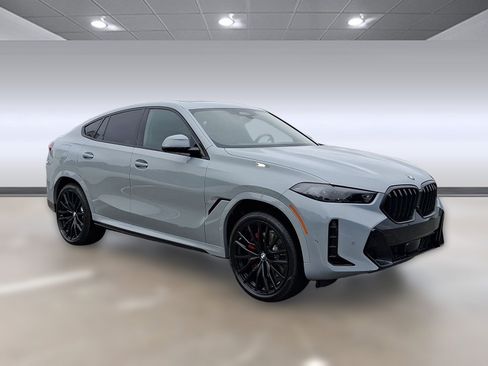 New 2026 BMW X6 xDrive40i w/ Premium Package image 6