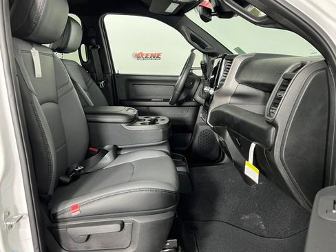 New 2026 RAM 2500 Tradesman AWD/4WD image 30