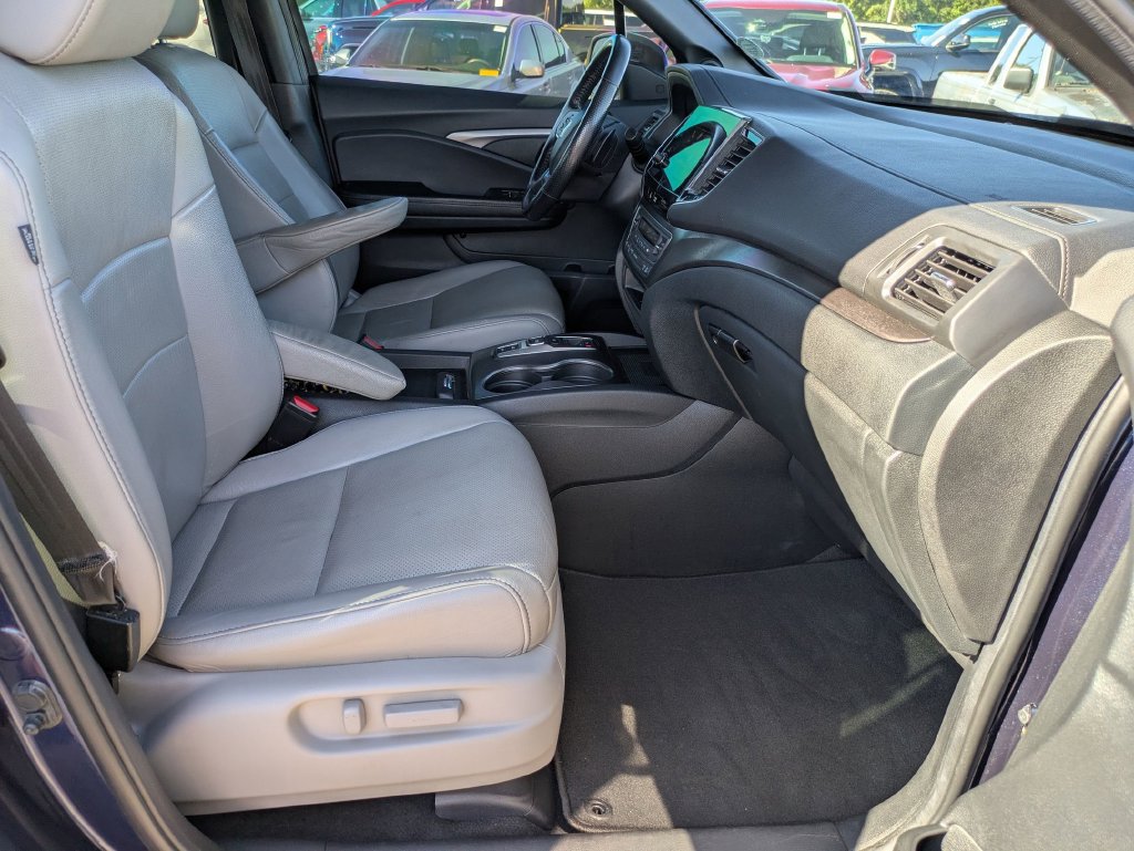 Used 2023 Honda Passport EX-L image 27