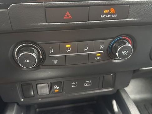 Used 2022 Nissan Frontier S w/ Technology Package image 28