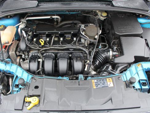 Used 2015 Ford Focus SE image 44
