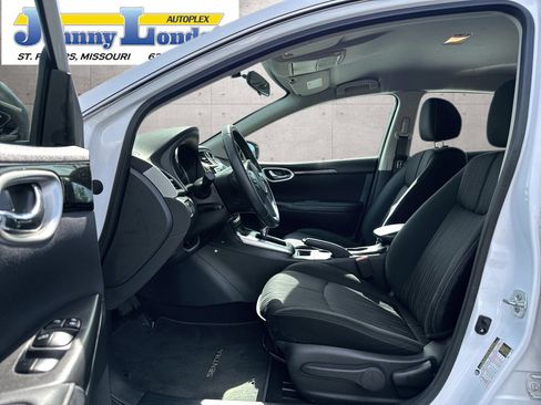 Used 2018 Nissan Sentra SV FWD image 10
