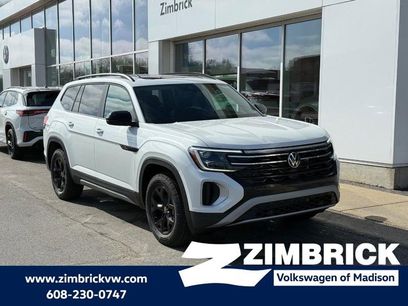 New 2026 Volkswagen Atlas Peak Edition