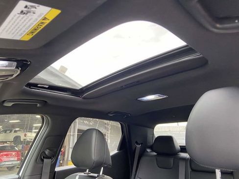 Certified 2024 Hyundai Santa Cruz Limited image 13