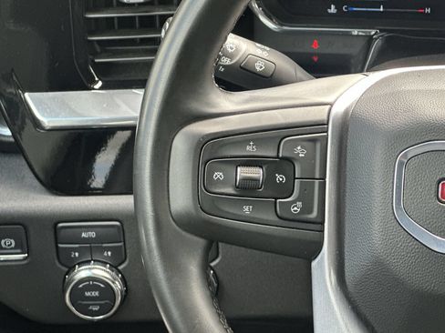Used 2025 GMC Sierra 1500 SLT AWD/4WD image 20