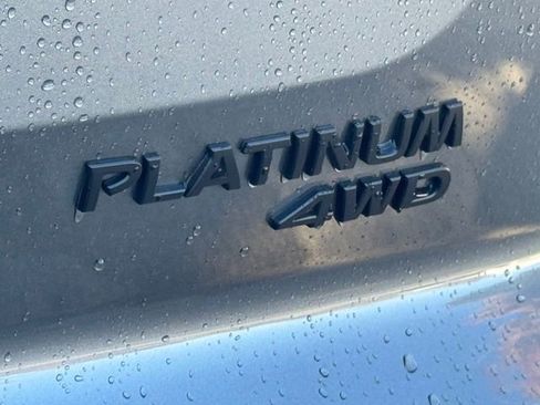 New 2025 Nissan Pathfinder Platinum image 53