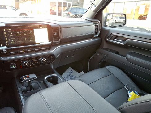 Certified 2023 GMC Sierra 1500 SLT w/ SLT Premium Package image 16