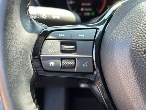 Used 2026 Honda HR-V Sport image 12