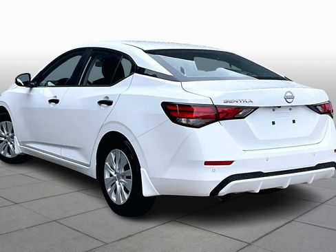 Certified 2025 Nissan Sentra S image 10