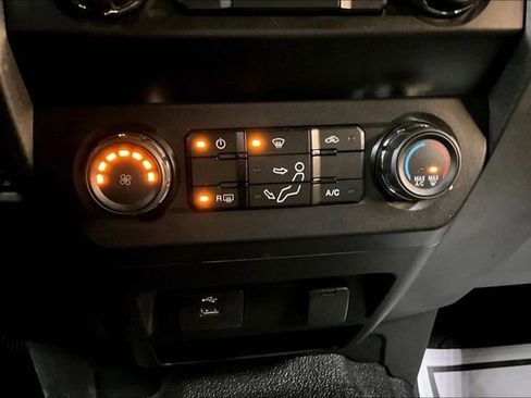 Used 2019 Ford F350 XL w/ Power Equipment Group image 14