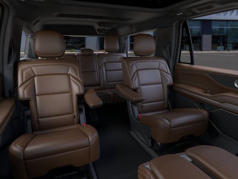 New 2026 Lincoln Navigator L Reserve AWD/4WD image 34
