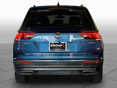 Used 2019 Volkswagen Tiguan SE AWD/4WD image 4
