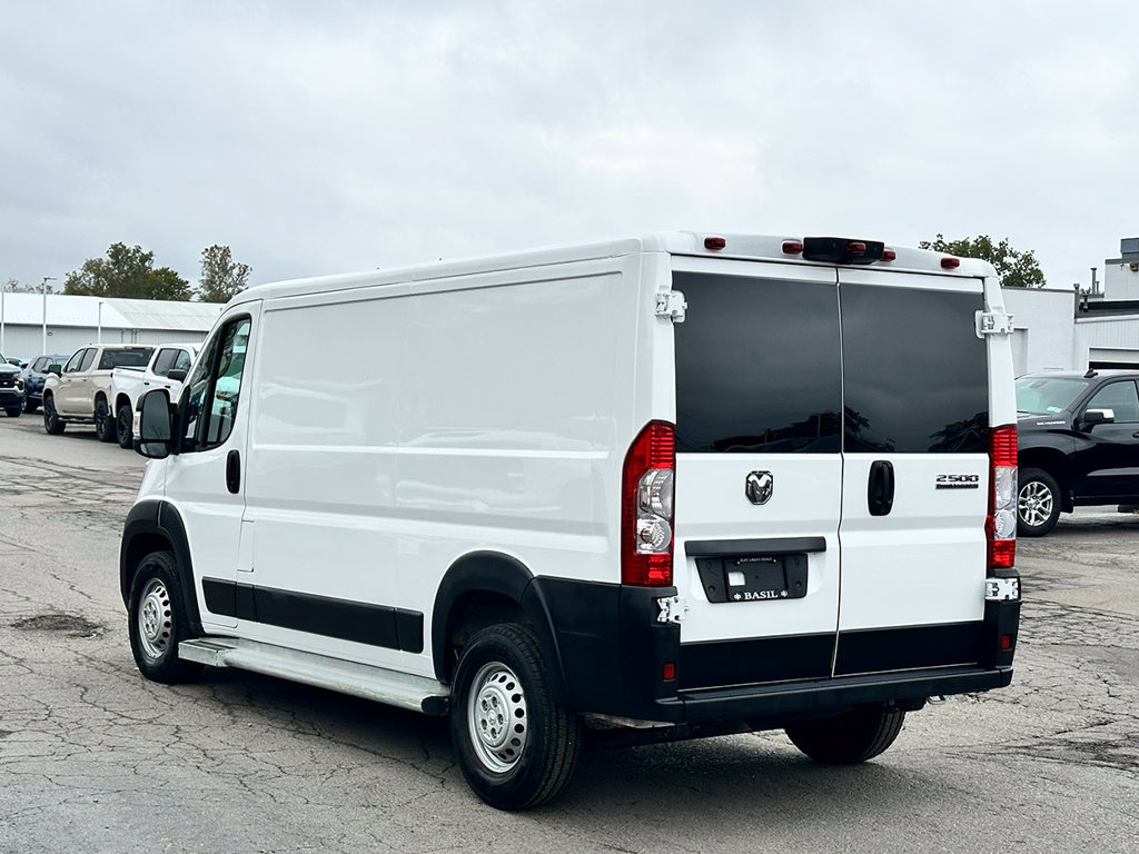 Used 2025 RAM ProMaster 2500 w/ U-Haul Equipment Group FWD image 12
