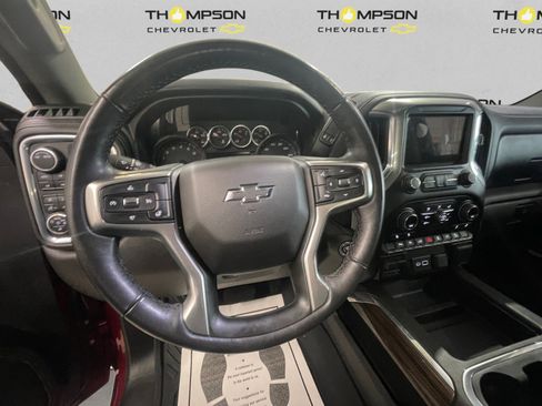 Used 2021 Chevrolet Silverado 1500 LT Trail Boss w/ Convenience Package II AWD/4WD image 11