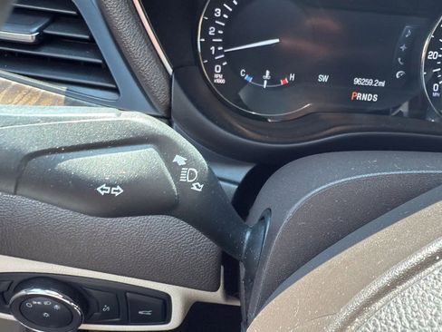 Used 2019 Lincoln MKC Reserve w/ MKC Climate Package image 14